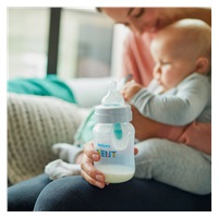 Kojenecká láhev Avent Anti-colic s ventilem AirFree 125 ml 2ks