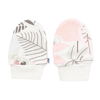 New Baby Lovely pink cotton baby set-caps and gloves, size Univerzální
